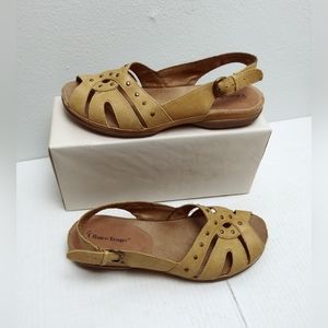 BareTrap Danesha 9M Slingback Open Toe Sandals Buckle Light Mustard